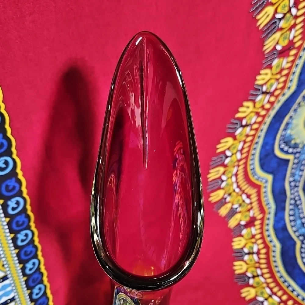 Handblown Vintage Mid-Century Modern Swung Glass Vase  in 